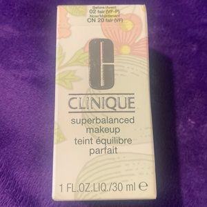Clinique superbalanced makeup